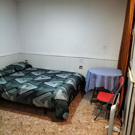 Habitacion Tranquila Y Familiar 马德里 外观 照片