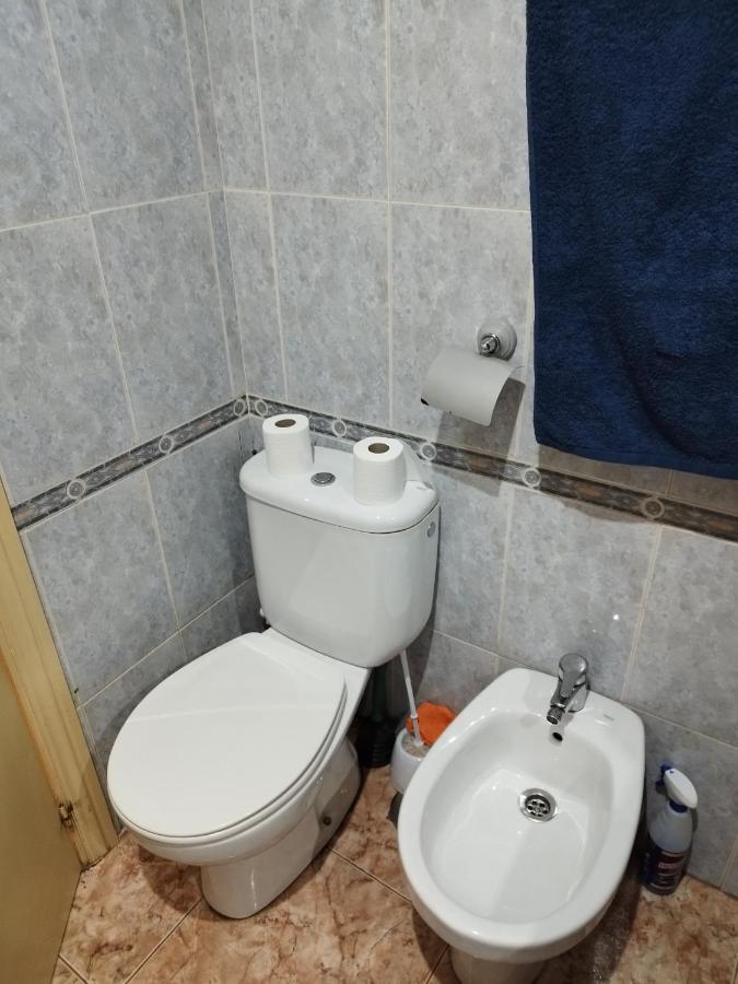 Habitacion Tranquila Y Familiar 马德里 外观 照片